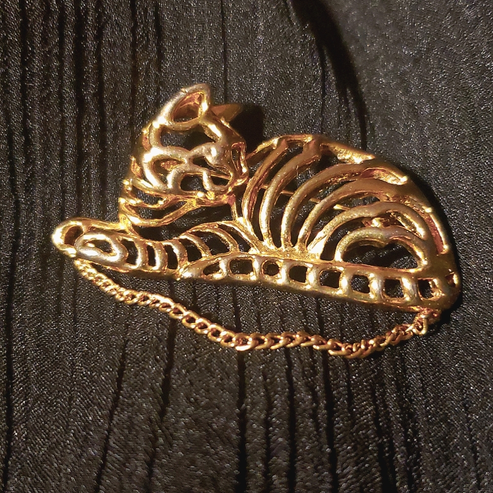 2/$25 Vintage kitty cat brooch